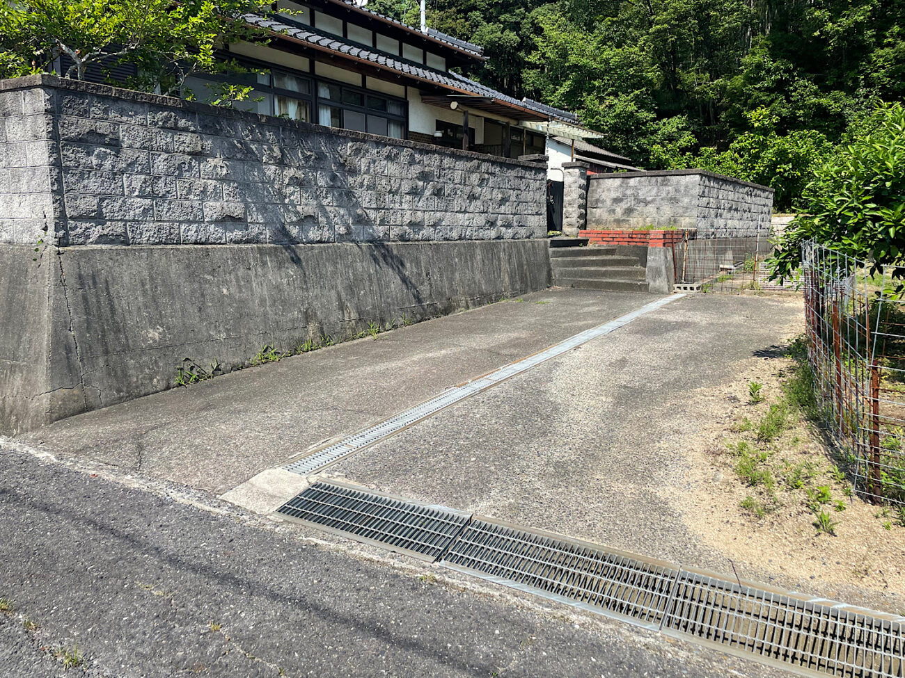 detached 大字和田