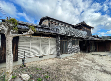 ［橘-50］周防大島町大字東安下庄 木造二階建 1